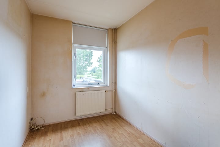 Tussenwoning te koop: De Bruijnhof 9, Nijkerkerveen
