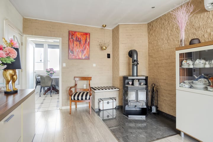 Hoekwoning te koop: Elisa-Gracht 83, Kerkrade