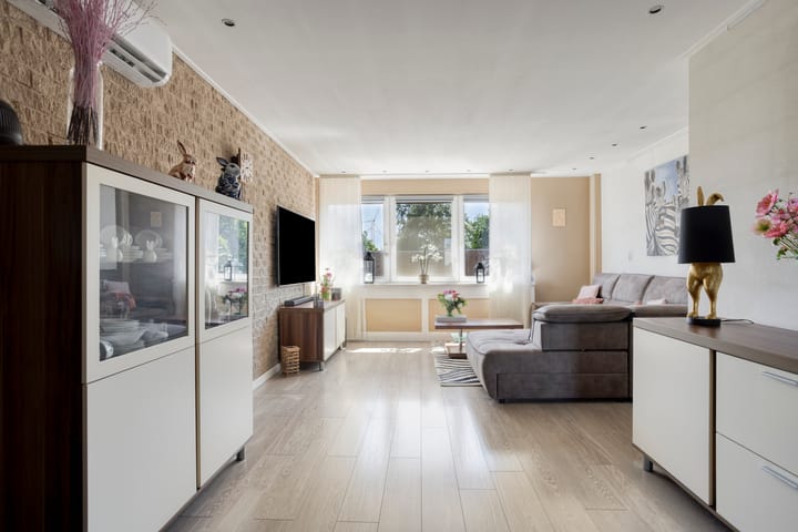 Hoekwoning te koop: Elisa-Gracht 83, Kerkrade