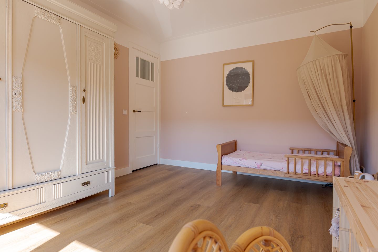 Foto 44 van De Genestetstraat 19