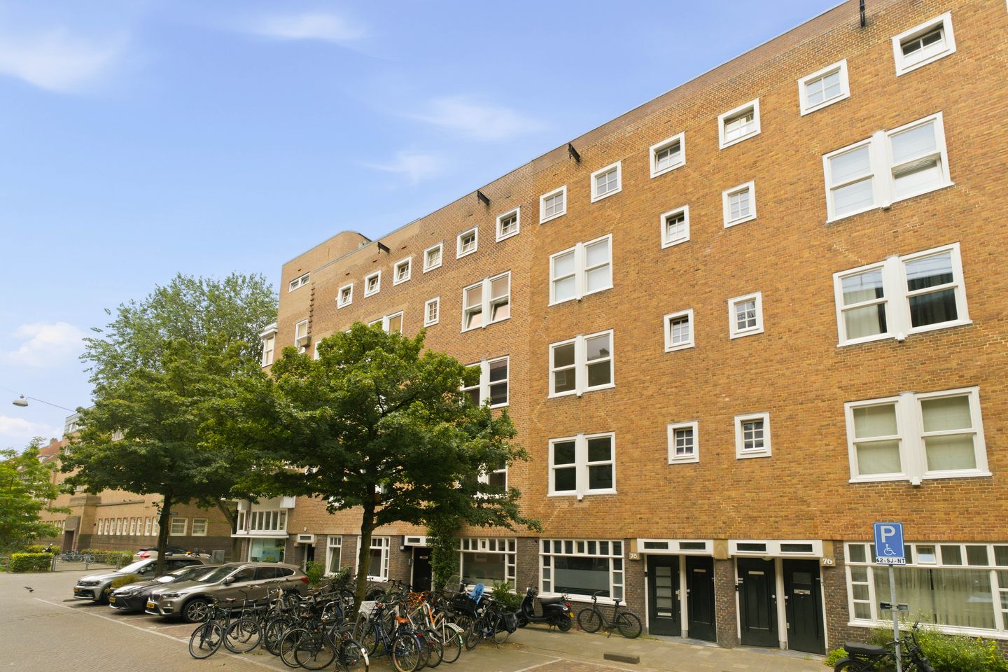Photo 34 of Van Bossestraat 80-H