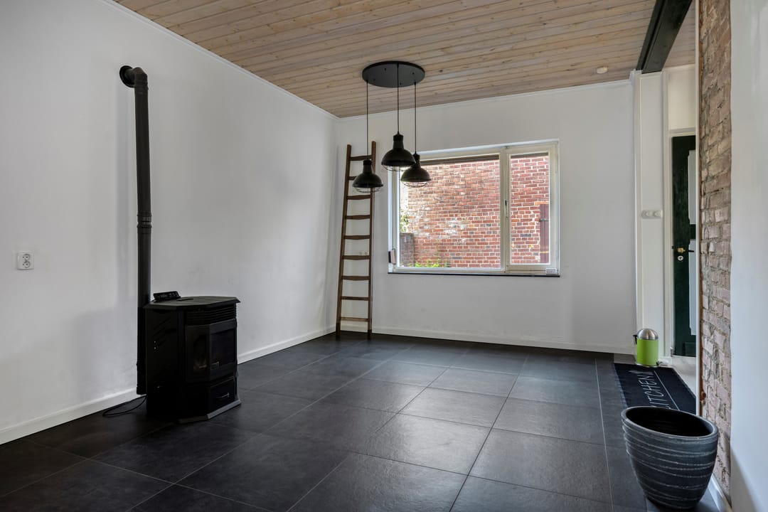 Photo 8 of IJsstraat 4