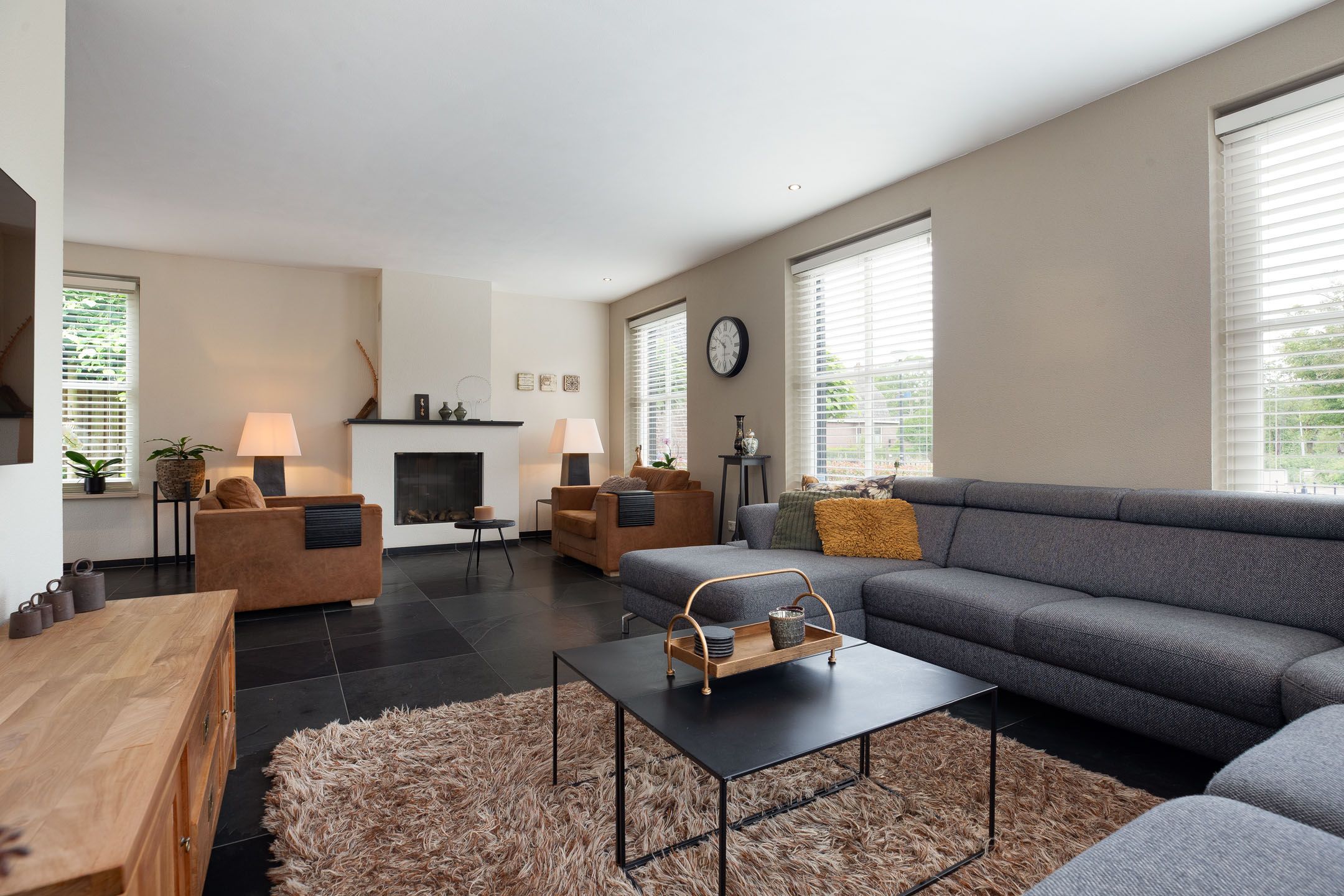 Photo 9 of Raadhuisstraat 125