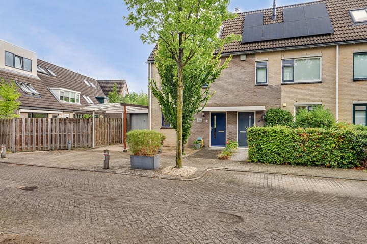 Hoekwoning te koop: Van Doesburgstraat 34, Amersfoort
