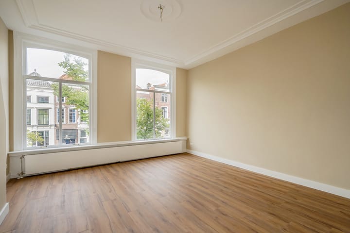Appartement te koop: Koornmarkt 68E, Delft