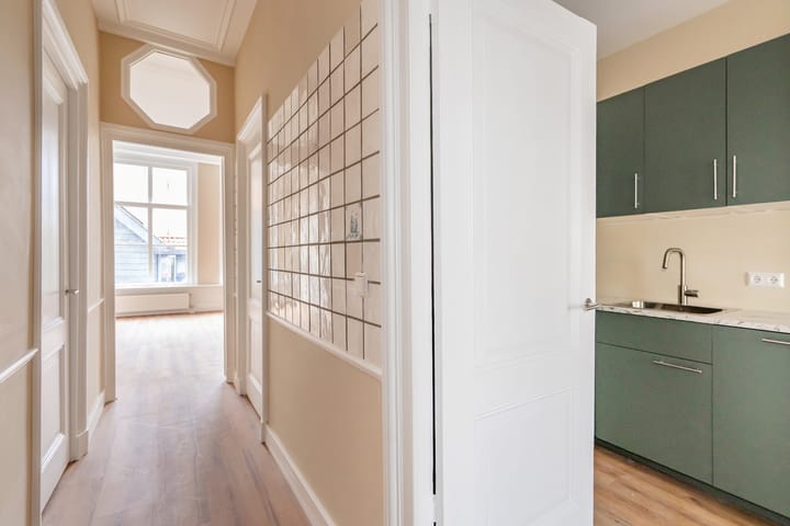 Appartement te koop: Koornmarkt 68E, Delft