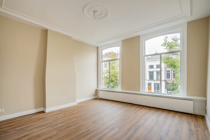 Appartement te koop: Koornmarkt 68E, Delft