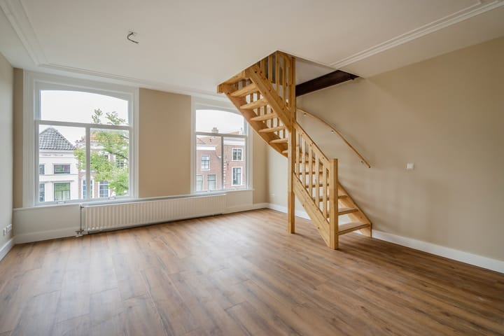 Appartement te koop: Koornmarkt 68F, Delft