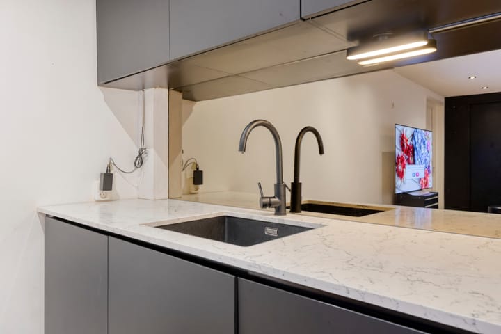 Twee-onder-één-kap te koop: Krachtveld 54, Almere