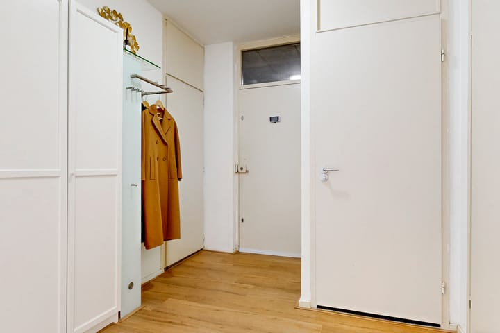 Appartement te koop: Boerhaavelaan 313, Leiden