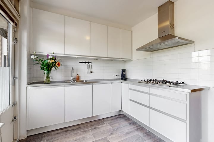 Appartement te koop: Boerhaavelaan 313, Leiden