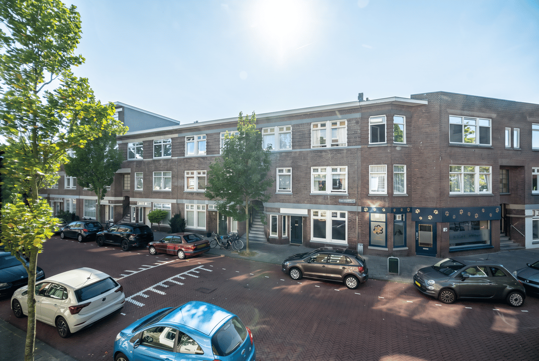 Photo 11 of Stuyvesantplein 14