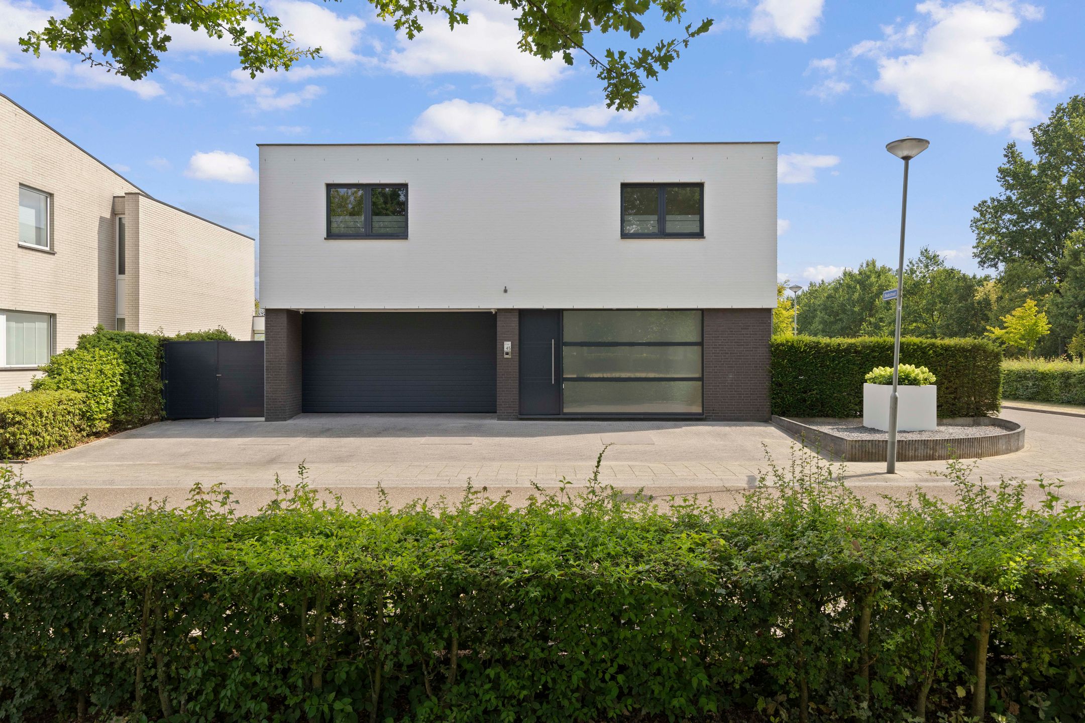 Photo 9 of Beukstraat 45