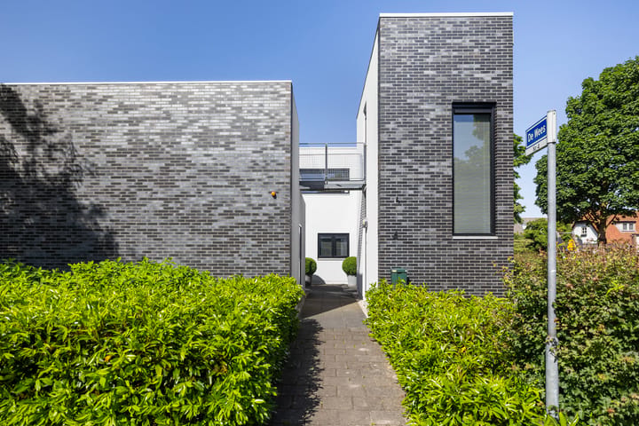 Vrijstaande woning te koop: De Wees 4, Hoevelaken