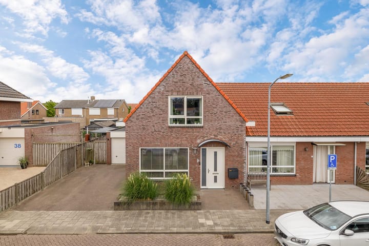 Hoekwoning te koop: Willem-Alexanderstraat 36, Melissant