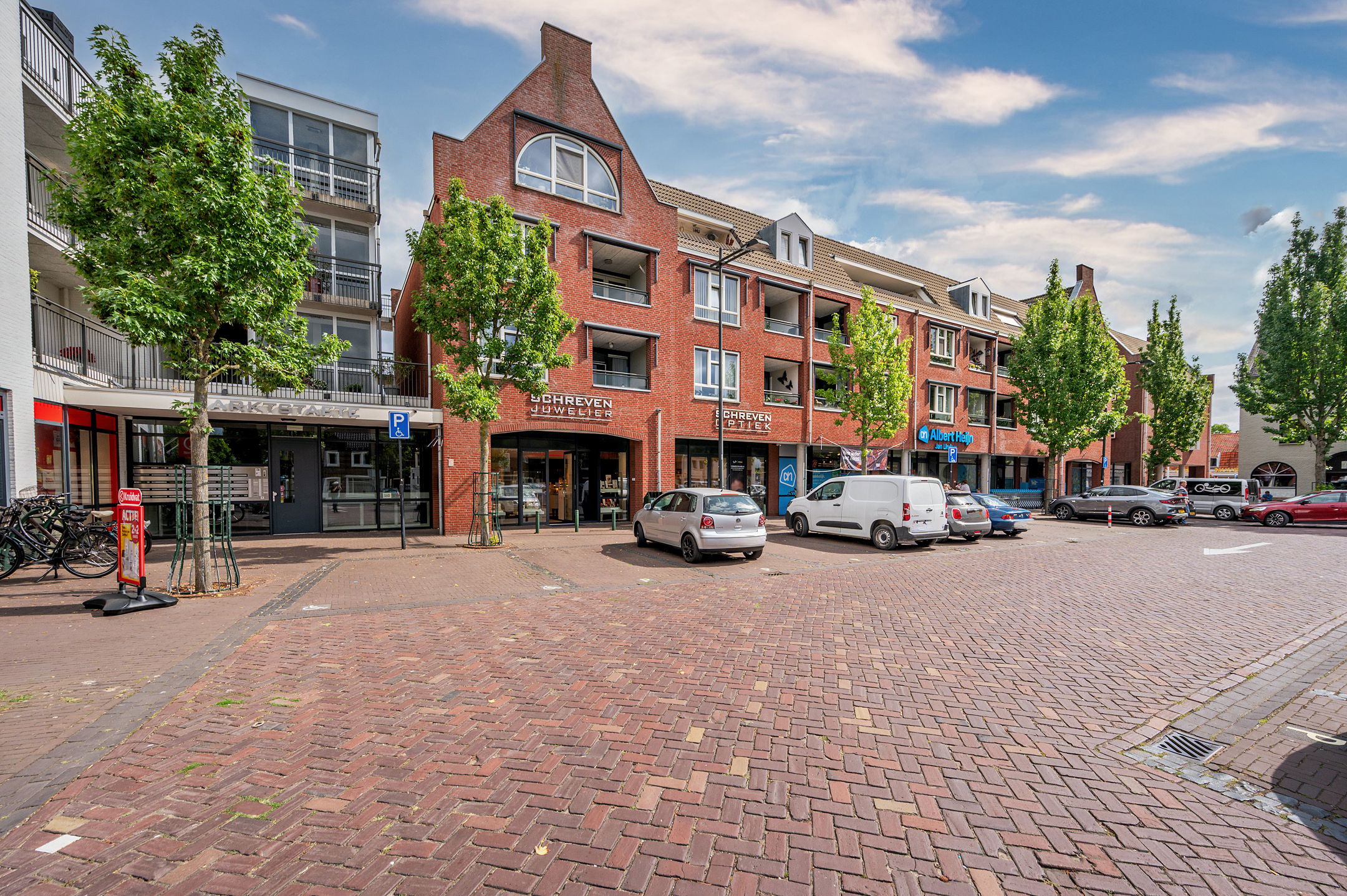Markt 12-D 12 D