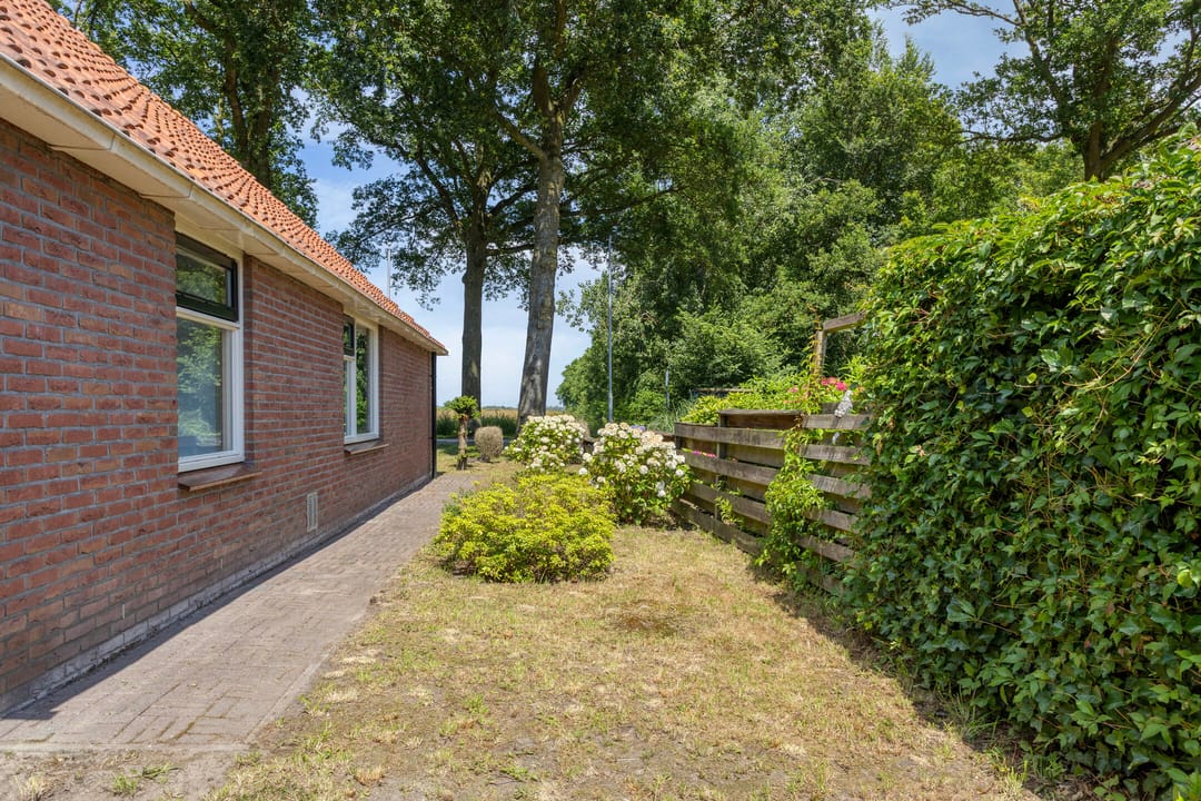 Foto 41 van Hoofdweg 116