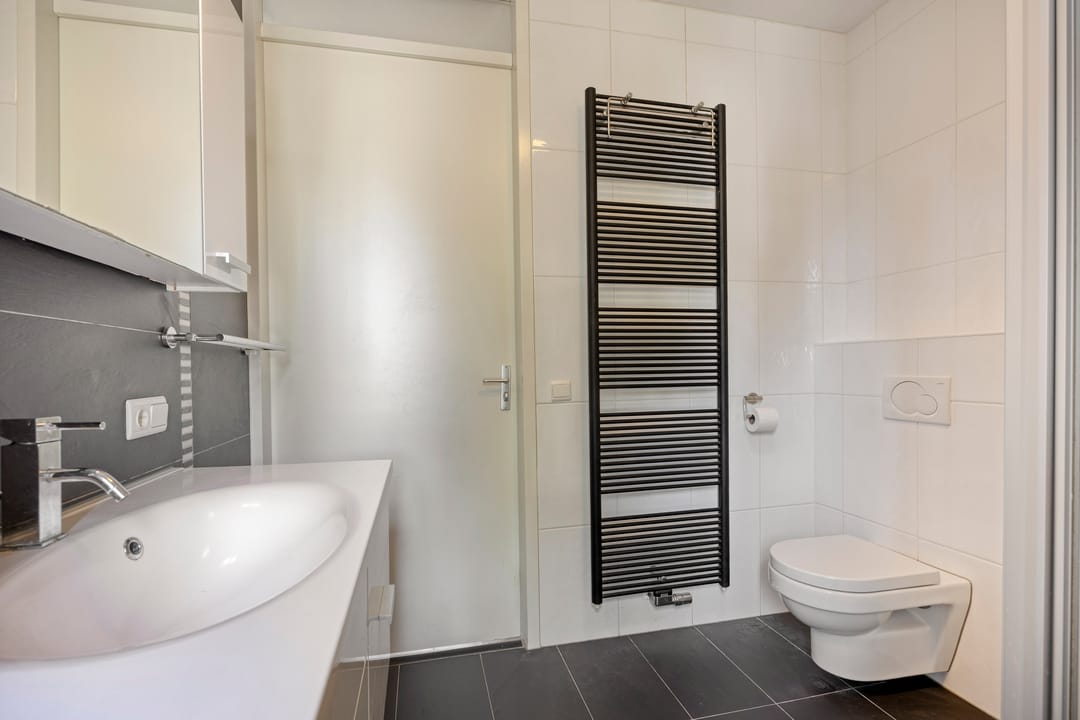 Photo 23 of Alde-Biezenstraat 7-C