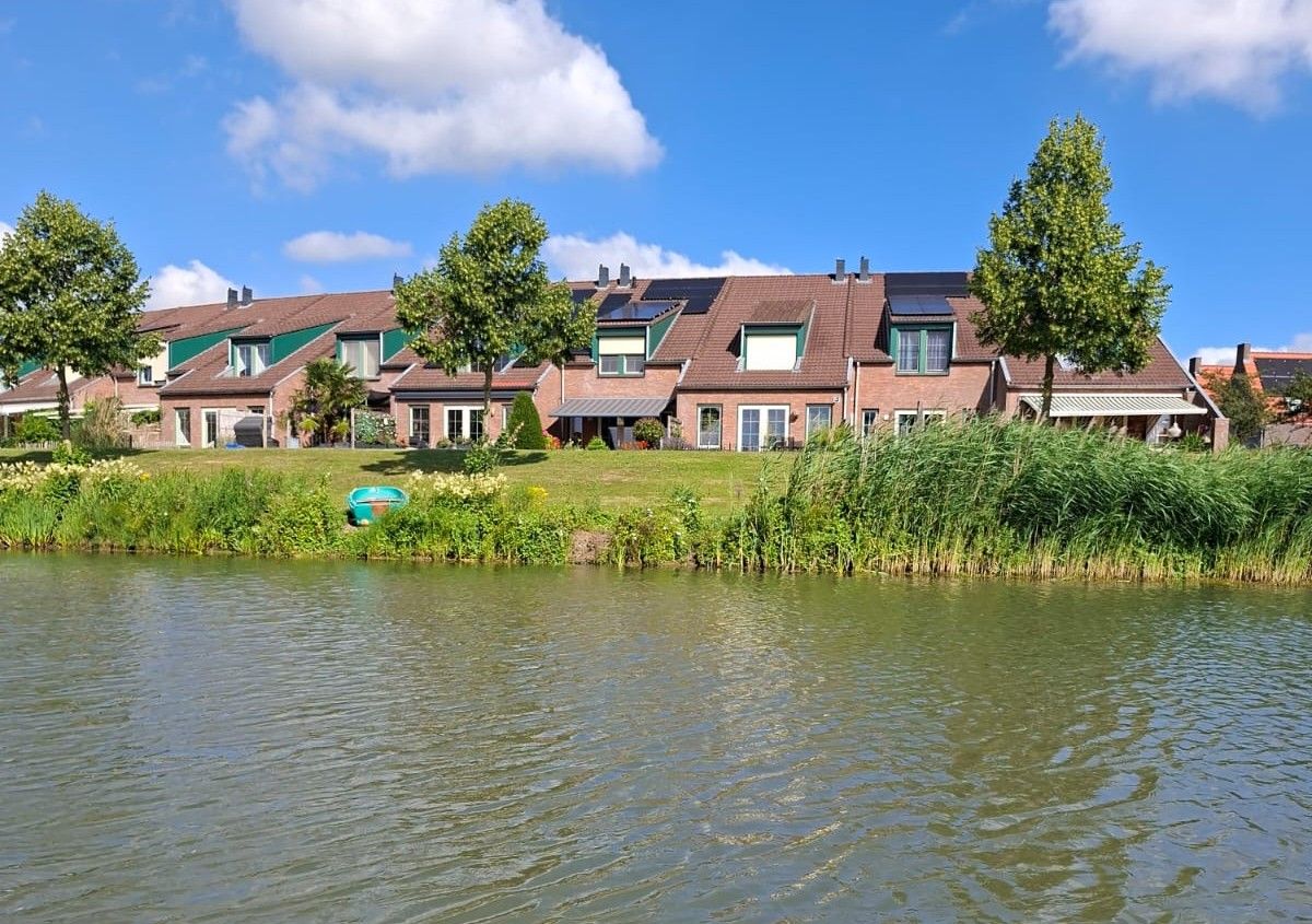 Slottuin 104 