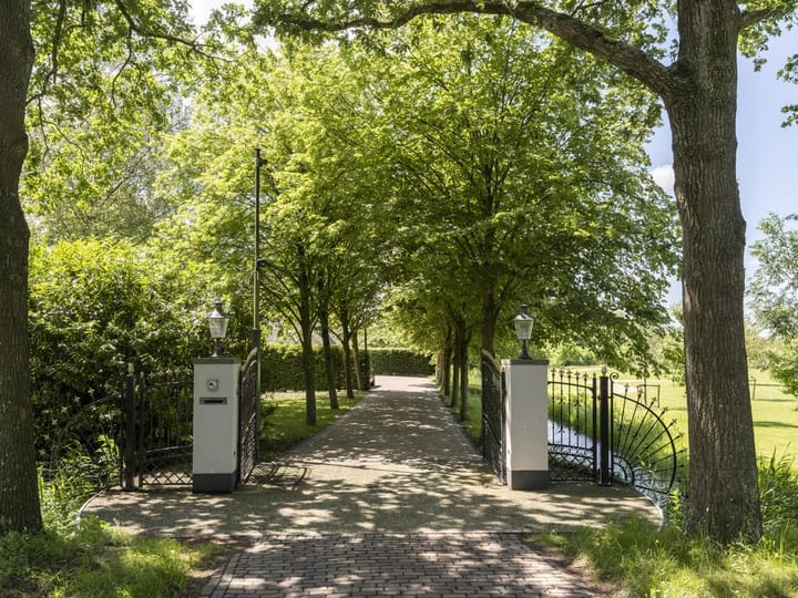 Vrijstaande woning te koop: Rijksstraatweg 177, Loenen Aan De Vecht
