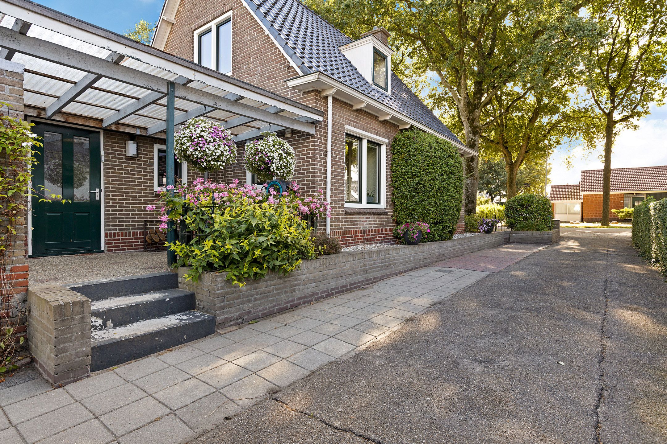 Photo 36 of Hoofdweg 49