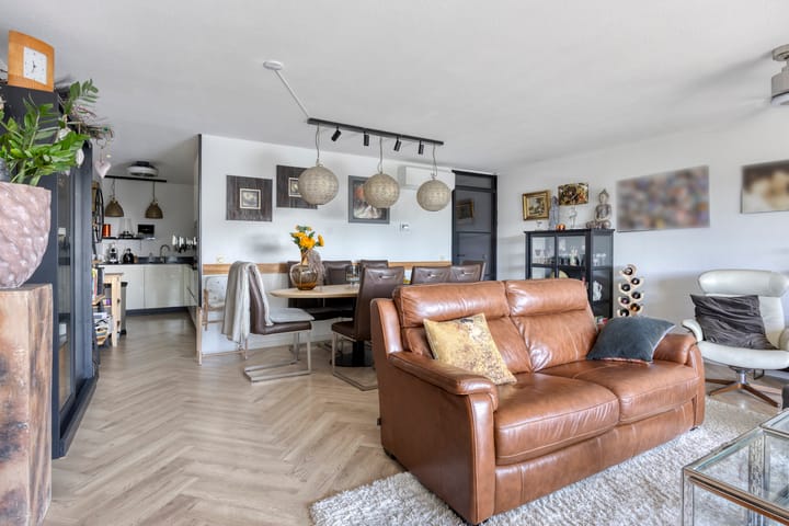 Appartement te koop: Albert Schweitzersingel 115, Zoetermeer