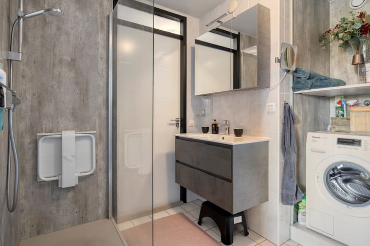 Appartement te koop: Albert Schweitzersingel 115, Zoetermeer
