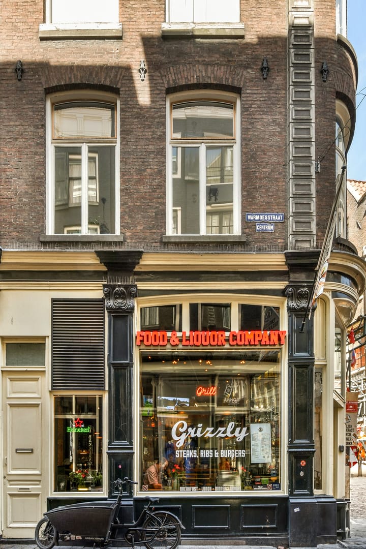 Foto 3 van Warmoesstraat 64-1