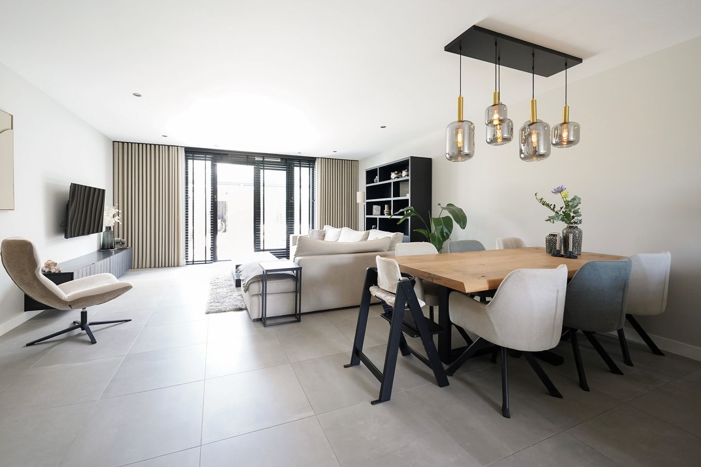 Photo 20 of Rie Staalstraat 28