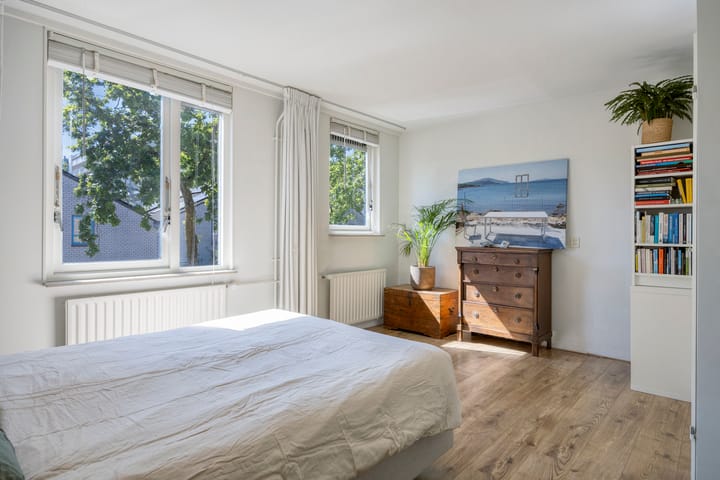 Tussenwoning te koop: Moreestraat 24, Amersfoort
