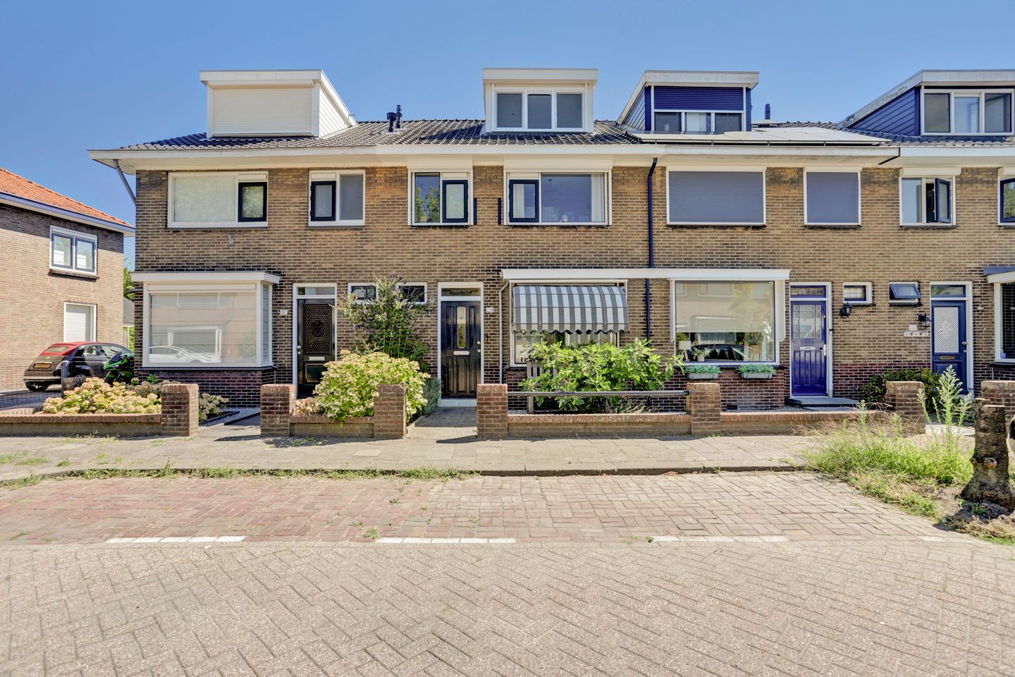 Photo 1 of Kerkweg 239