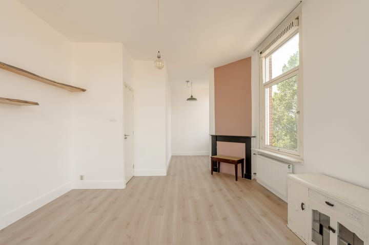 Appartement te huur: Linnaeusstraat 38-3, Amsterdam
