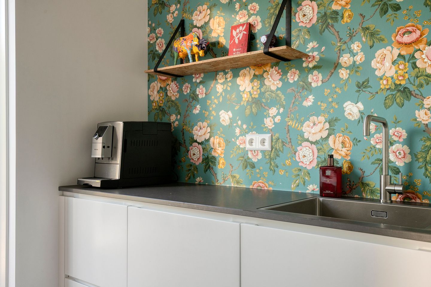 Photo 10 of Rutger Loenenweg 62