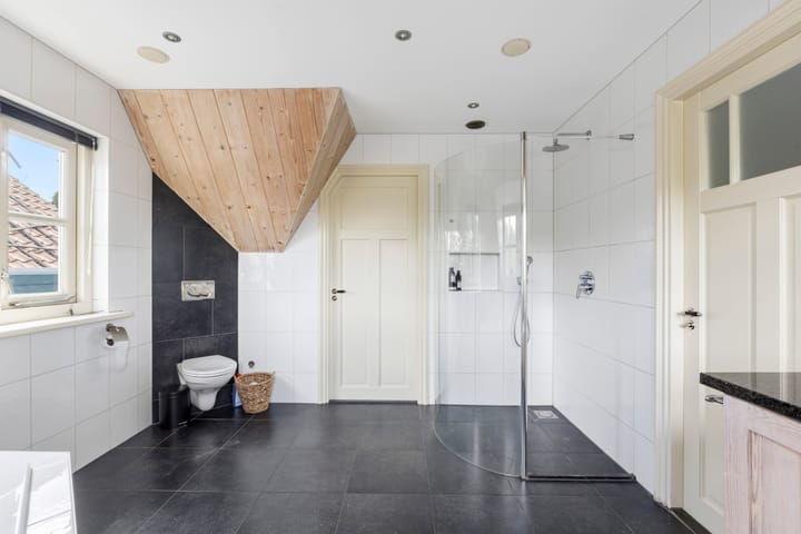 Vrijstaande woning te koop: Rijksweg 13, Burgerbrug
