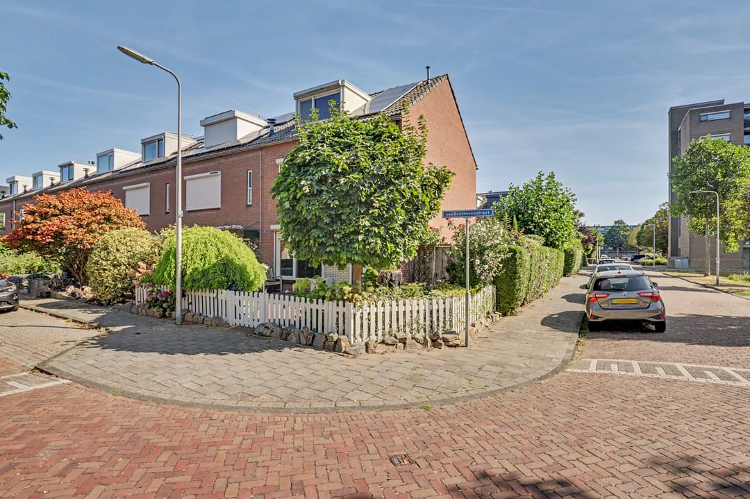 Foto 41 van Van Beethovenstraat 23