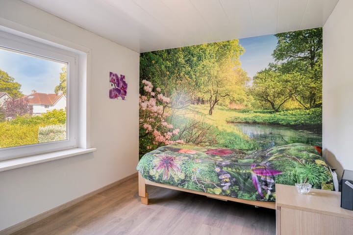 Twee-onder-één-kap te koop: Julianastraat 11, Nuenen