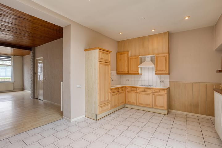 Tussenwoning te koop: Meerssenerweg 67B, Maastricht