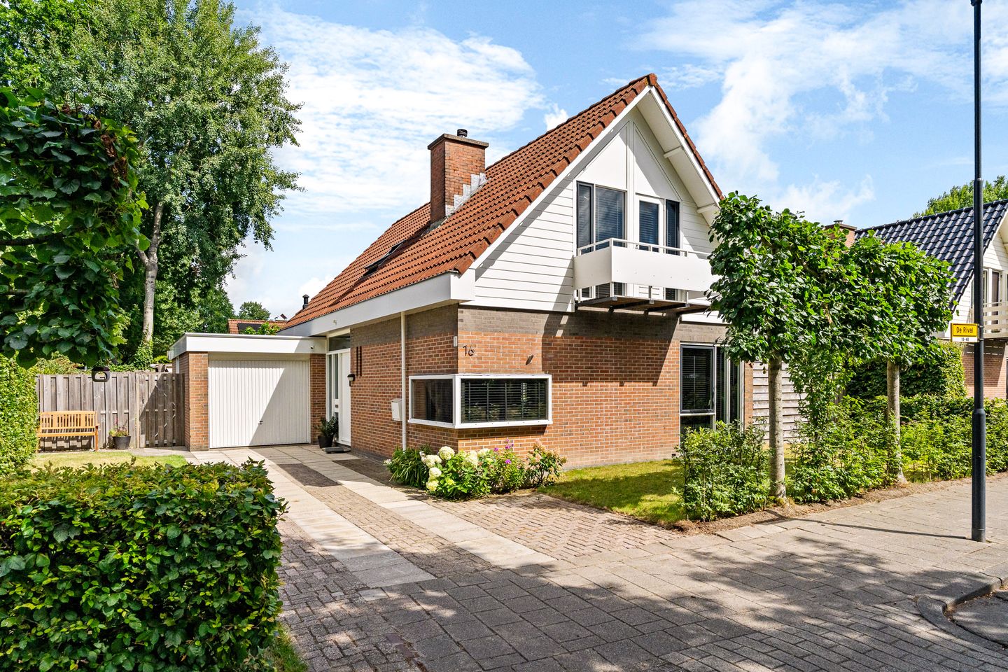 Foto 1 van De Rival 16