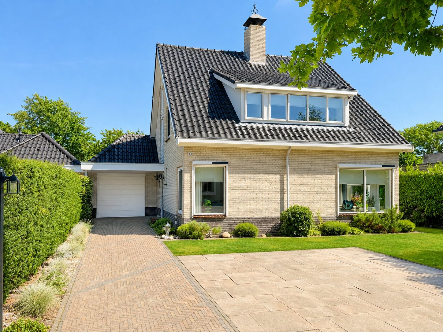 Schoutsakker 8-B 8 B