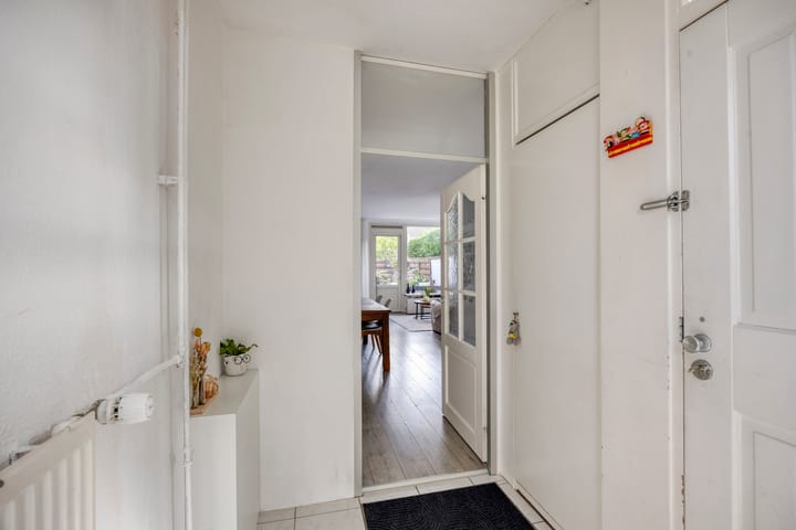 Tussenwoning te koop: Weigeliapark 50, Zoetermeer