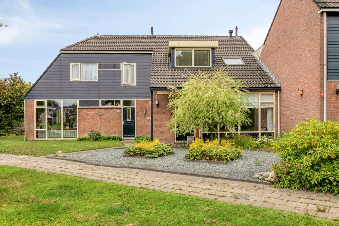 Foto 1 van den Dam 14