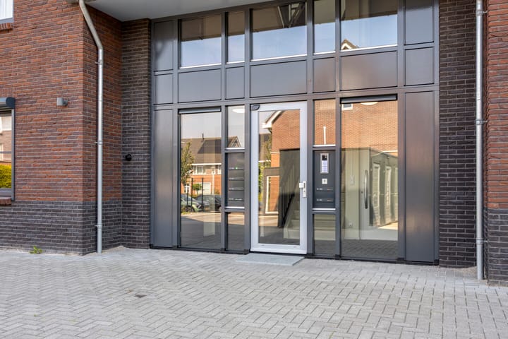 Foto 4 van Kanaalweg-West 31-002