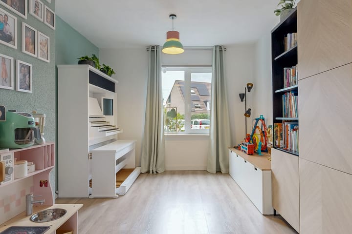 Hoekwoning te koop: Tamboer 147, Heelsum