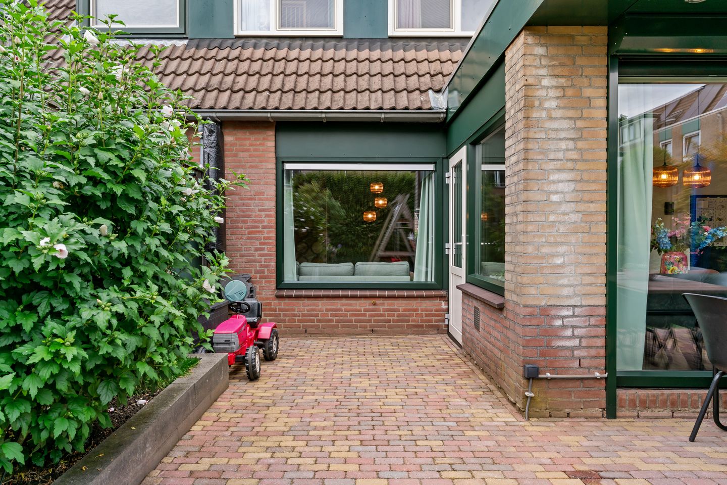 Photo 35 of Tamboer 147