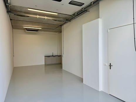 View photos