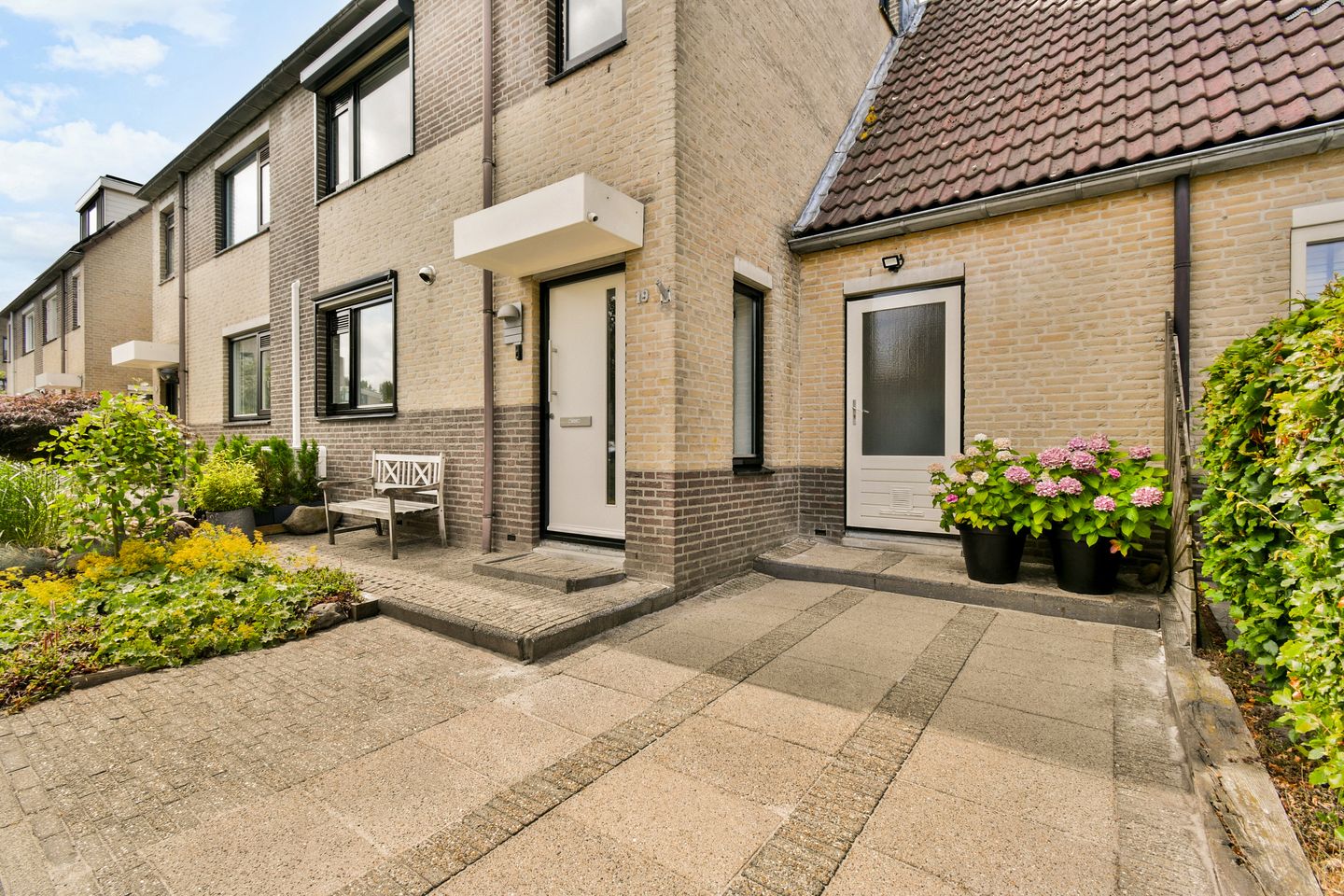 Foto 5 van Branding 19