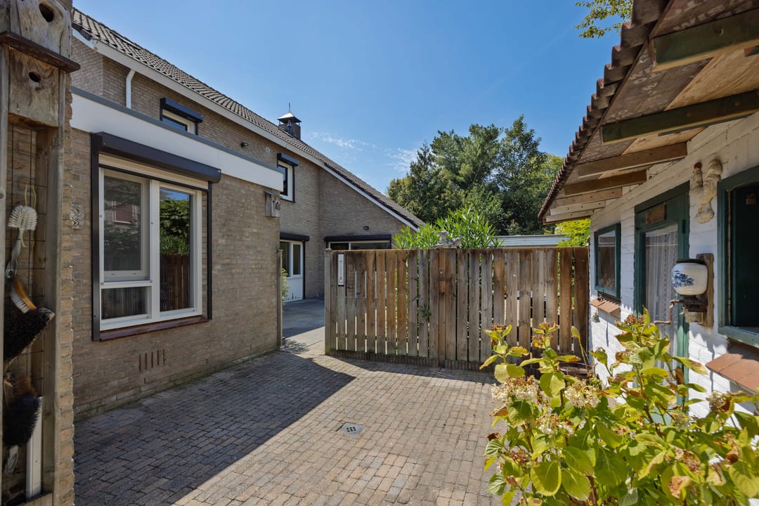 Photo 46 of Loekemanstraat 6
