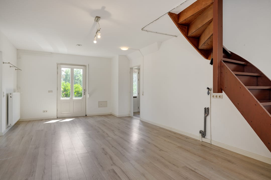 Photo 11 of Loekemanstraat 6
