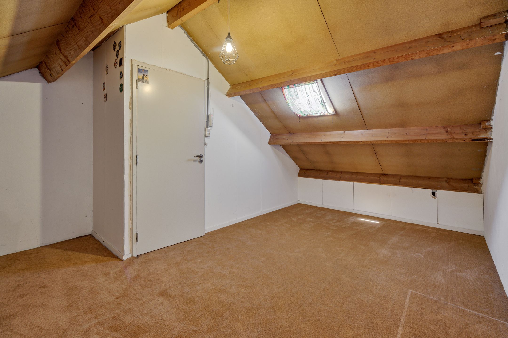 Photo 24 of Loekemanstraat 6