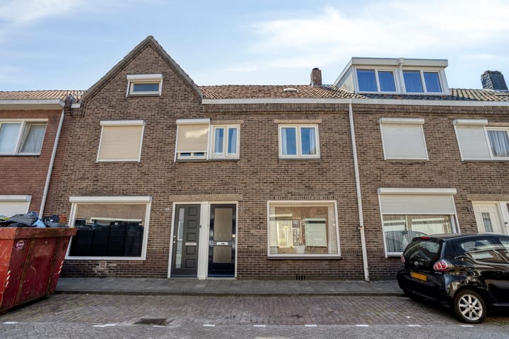 Foto 2 van Van Alkemadestraat 12